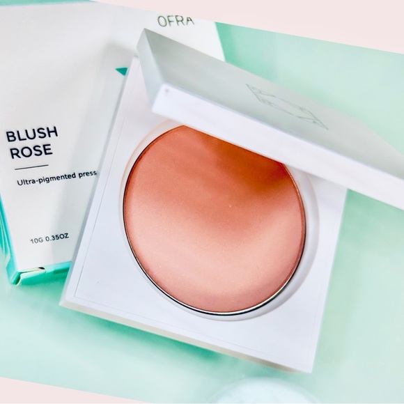 Pressed Blush Rose BY OFRA COSMETICS - Picture 2 of 4